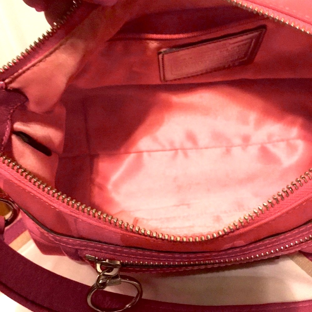 Authentic Coach Purse - Picture 6 of 8